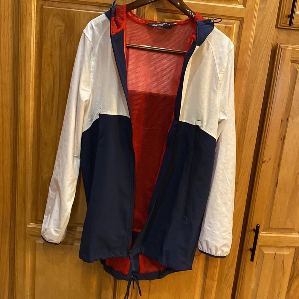 Under Armour zip up windbreaker - Picture 3 of 10